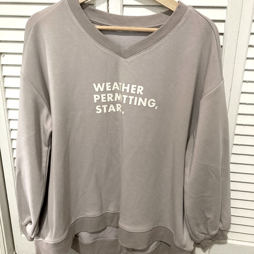 V neck sweatshirt